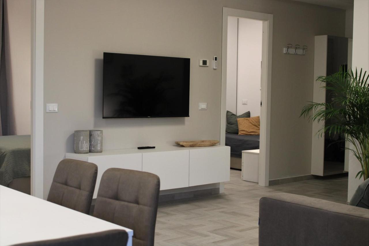 Gf Holiday Suite 3 Varazze Exterior foto