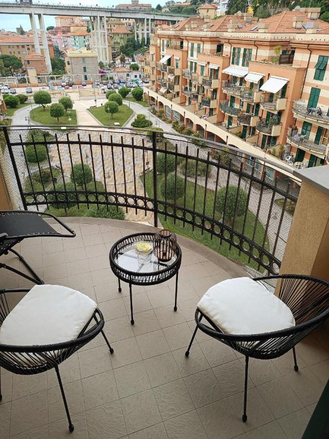 Gf Holiday Suite 3 Varazze Exterior foto